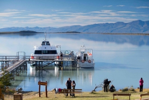 El Chaltén: Full-Day Sailing and Hike Tour