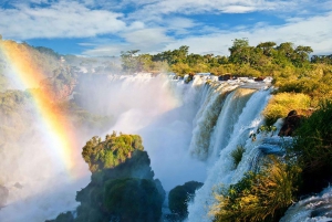 Verken de watervallen, het vogelpark en de safari in Macuco