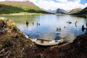 Fagnanon ja Escondidon järvien kierros 4WD-ajoneuvolla Ushuaiassa