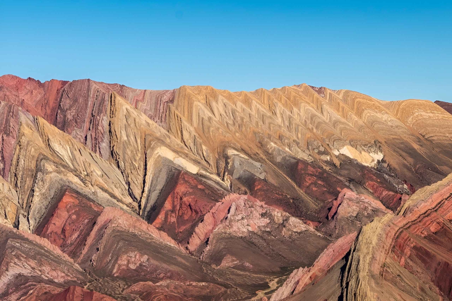 Flavors of Altitude, experience Cachi and Hornocal in 2 days