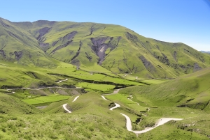 Flavors of Altitude, experience Cachi and Hornocal in 2 days