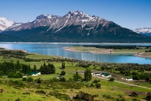 From El Calafate: Estancia Nibepo Aike Tour