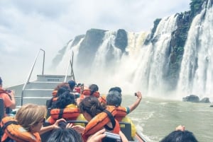 From Foz do Iguaçu: Argentinian Iguazu Falls with Boat Ride