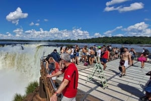 Von Foz do Iguaçu: Bootsfahrt zu den Iguazú-Fällen Argentinien