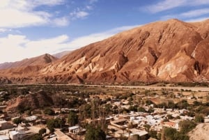 Von Jujuy: Serranías de Hornocal mit Quebrada de Humahuaca