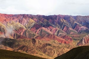 Jujuysta: Serranías de Hornocal ja Quebrada de Humahuaca.