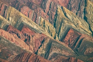 Jujuysta: Serranías de Hornocal ja Quebrada de Humahuaca.