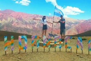 Jujuysta: Serranías de Hornocal ja Quebrada de Humahuaca.