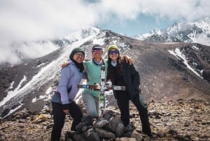 Desde Mendoza: Aventura de senderismo de un día en los Andes