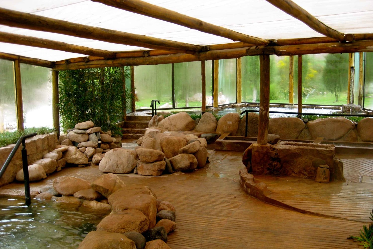 Von Mendoza aus: Premium-Spa-Tag in den heißen Quellen von Cacheuta