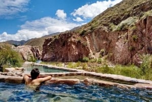 Von Mendoza aus: Premium-Spa-Tag in den heißen Quellen von Cacheuta