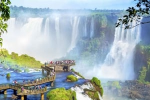 De Puerto Iguazu: Lado brasileiro das Cataratas com ingresso