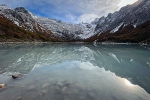 Vanuit Ushuaia: trektocht door de Emerald Lagoon in Tierra del Fuego