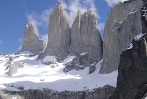 Día completo Parque Nacional Torres del Paine desde El Calafate