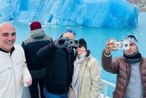 GLACIERS GOURMET Perito Moreno Navigation Full service