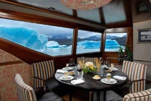 GLACIERS GOURMET Perito Moreno Navigation Full service