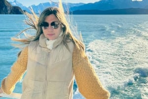 GLACIERS GOURMET Perito Moreno Navigation Full service