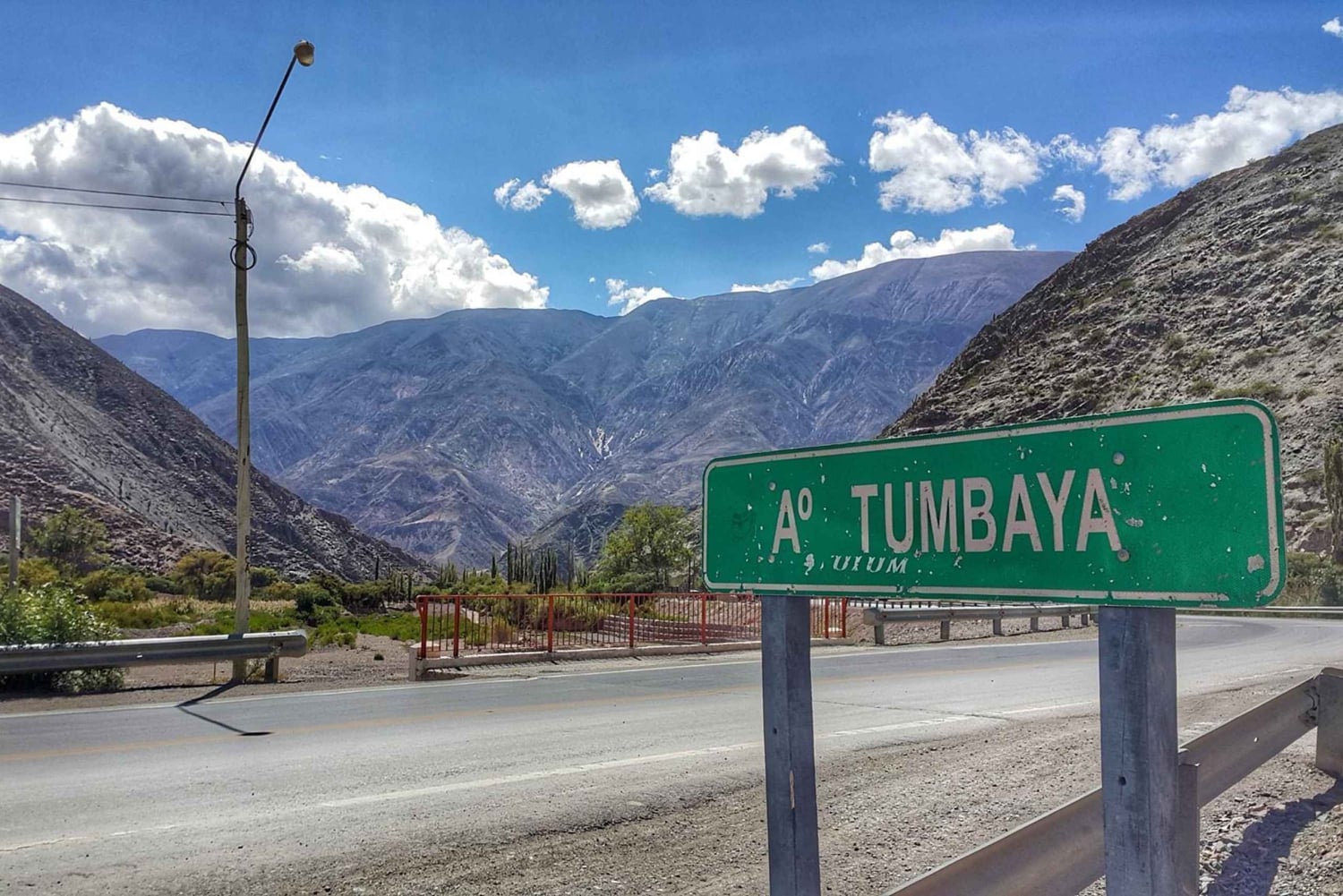 Hornocal: Tour of the 14 Colors Mountain & Humahuaca´s Gorge