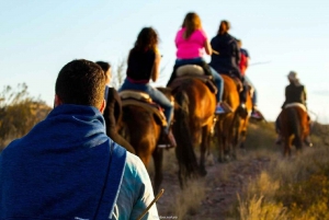 Ridetur i solnedgangen og middag i Mendoza