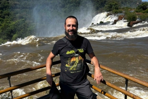 Tour particular pelas Cataratas do Iguaçu no Brasil e na Argentina