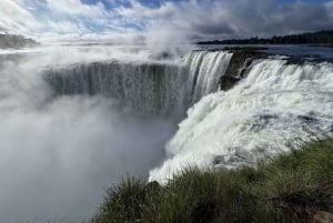 Tour privado de 1-2 días: explora ambos lados de las cataratas del Iguazú