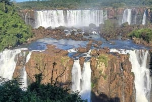 Visite privée d'une journée aux chutes d'Iguassu : Les deux côtés, le même jour !