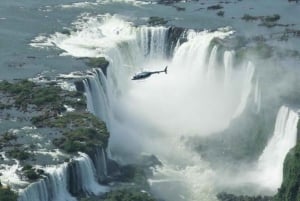 Voo panorâmico de 10 minutos de helicóptero nas Cataratas do Iguaçu