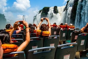 Puerto Iguazú: escursione alle cascate di Iguazu con tour in jeep e giro in barca