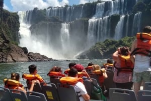 Tour por las Cataratas del Iguazú Argentinas y tour en barco de Gran Aventura