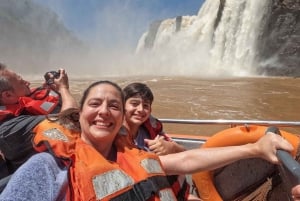 Tour por las Cataratas del Iguazú Argentinas y tour en barco de Gran Aventura