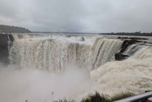 Iguazu Falls Guided:Tour Explore Brazil & Argentina in 1 Day