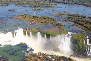 Iguazú: Tango-Show bei Sonnenuntergang mit Champagner und Snacks