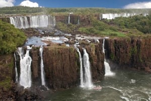 Taxi's Iguazu: Vliegveld+Watervallen beide zijden+ Vliegveld!