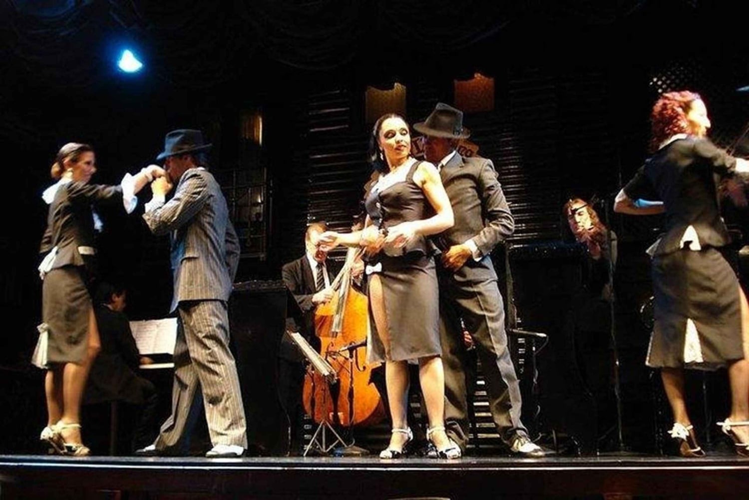 La Ventana Tango Dinner-Show with optional Classic Bus Ride