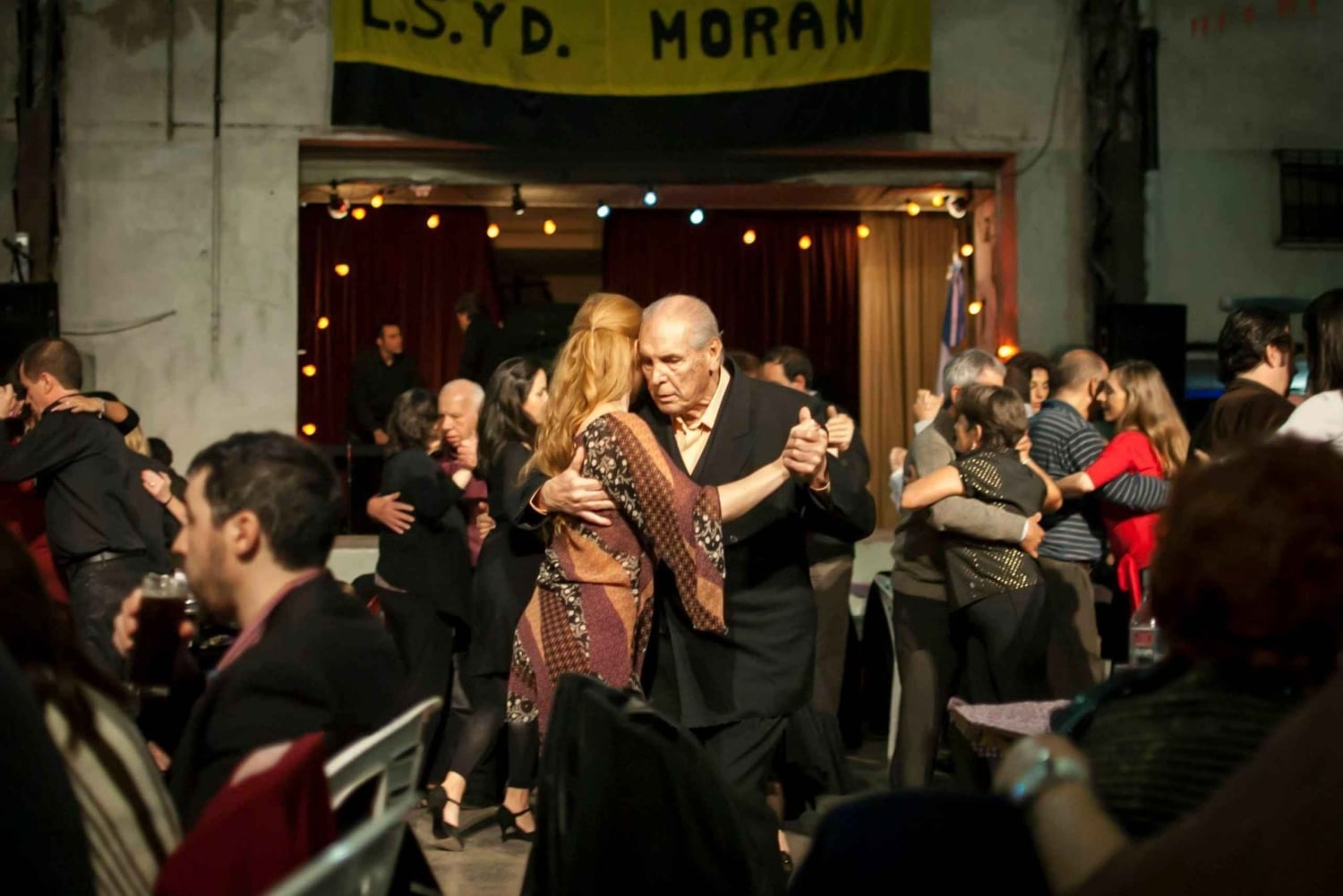 Local Private Tango Experience with Lesson and Transfers