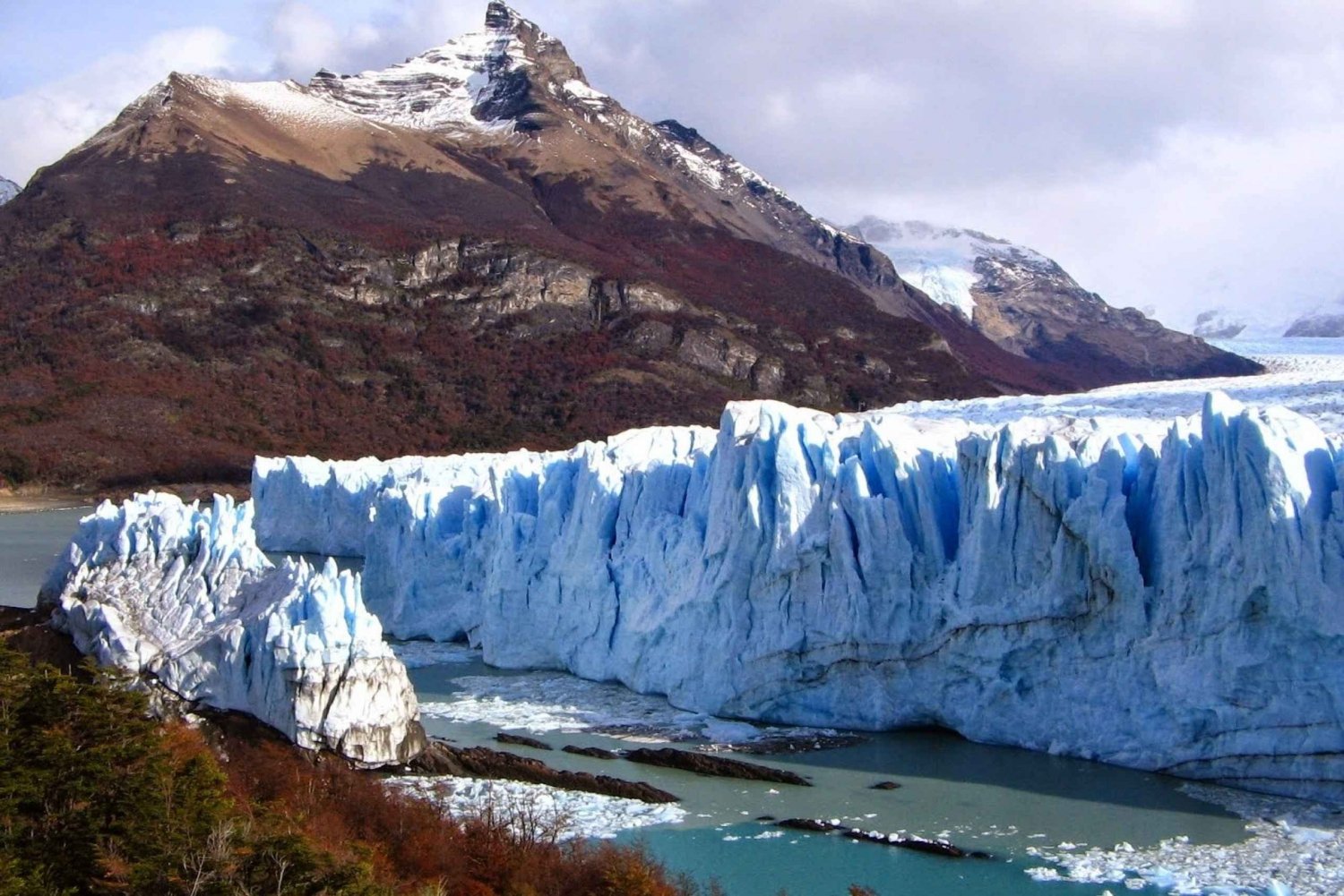 Los Glaciaresin kansallispuisto ja Perito Morenon jäätikkökierros
