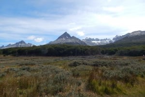 Low Cost Esmeralda Lagoon Round Trip Transfer