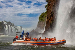 Äventyr vid Iguazu Falls: Safari, fågelpark och vattenfall