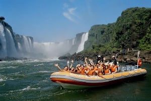 Äventyr vid Iguazu Falls: Safari, fågelpark och vattenfall