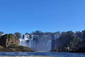 Äventyr vid Iguazu Falls: Safari, fågelpark och vattenfall
