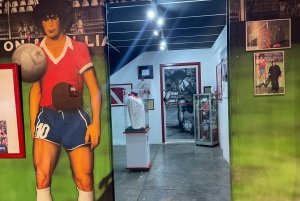 Maradona Tour: Casa D10S: seinämaalaukset, kappeli, stadion, museo, Casa D10S