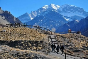 Mendoza: Aconcagua-seikkailu Andeilla