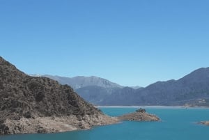 Mendoza: Retki korkealle vuoristoon, lounas sisältyy hintaan