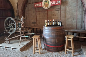 Мендоса: частный тур по винодельням с завтраком, игрой по смешиванию и обедом