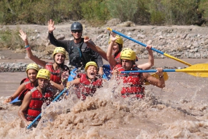 Aventura de Rafting no Rio Mendoza