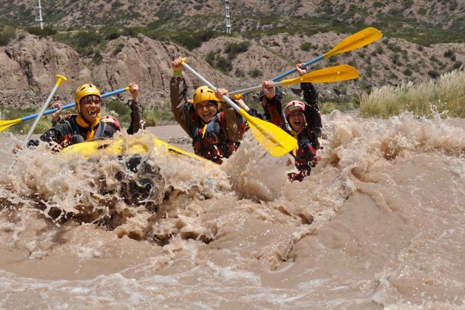 Mendoza: River Rafting & Canopy in het Andesgebergte