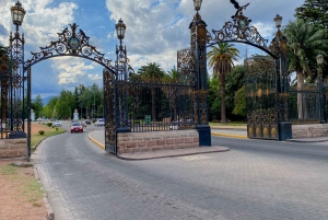 Excursão a pé por Mendoza: A história da cidade e do parque principal!