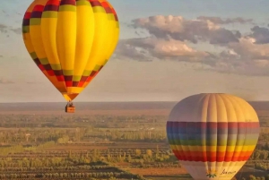 Gouden luchten van Mendoza: ballonvluchten bij zonsondergang