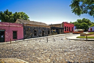 Montevideo: Colonia del Sacramenton kaupunkikierros noutopalvelun kanssa