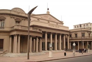 Montevideo : Highlights Walking Tour With A Guide